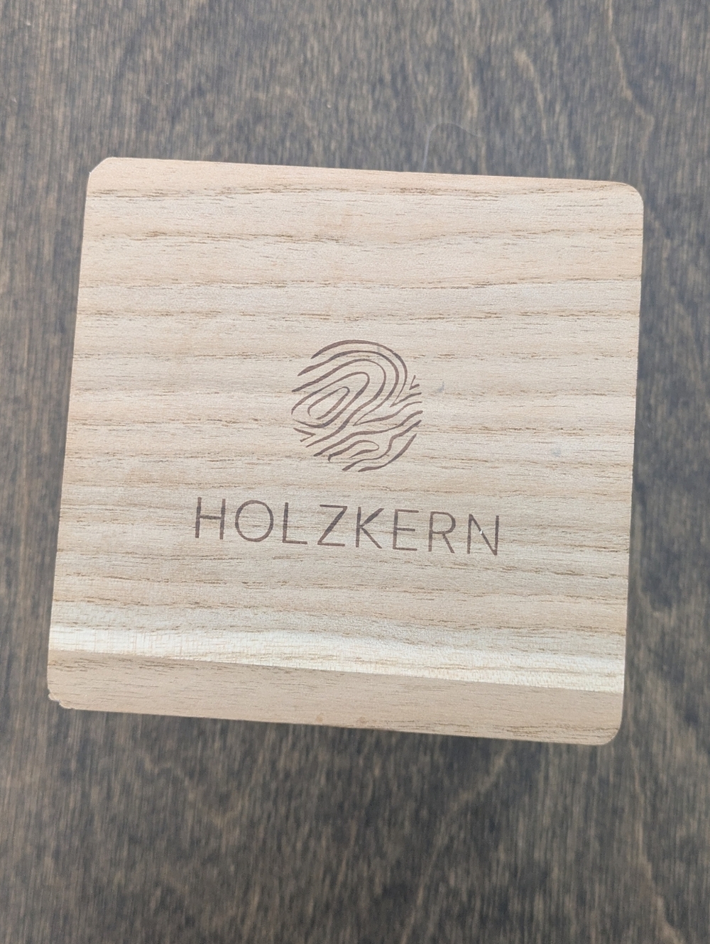 HOLZKERN • Walnut & Grey Acoustic Wood Bandlet Bracelet - Picture 4 of 13